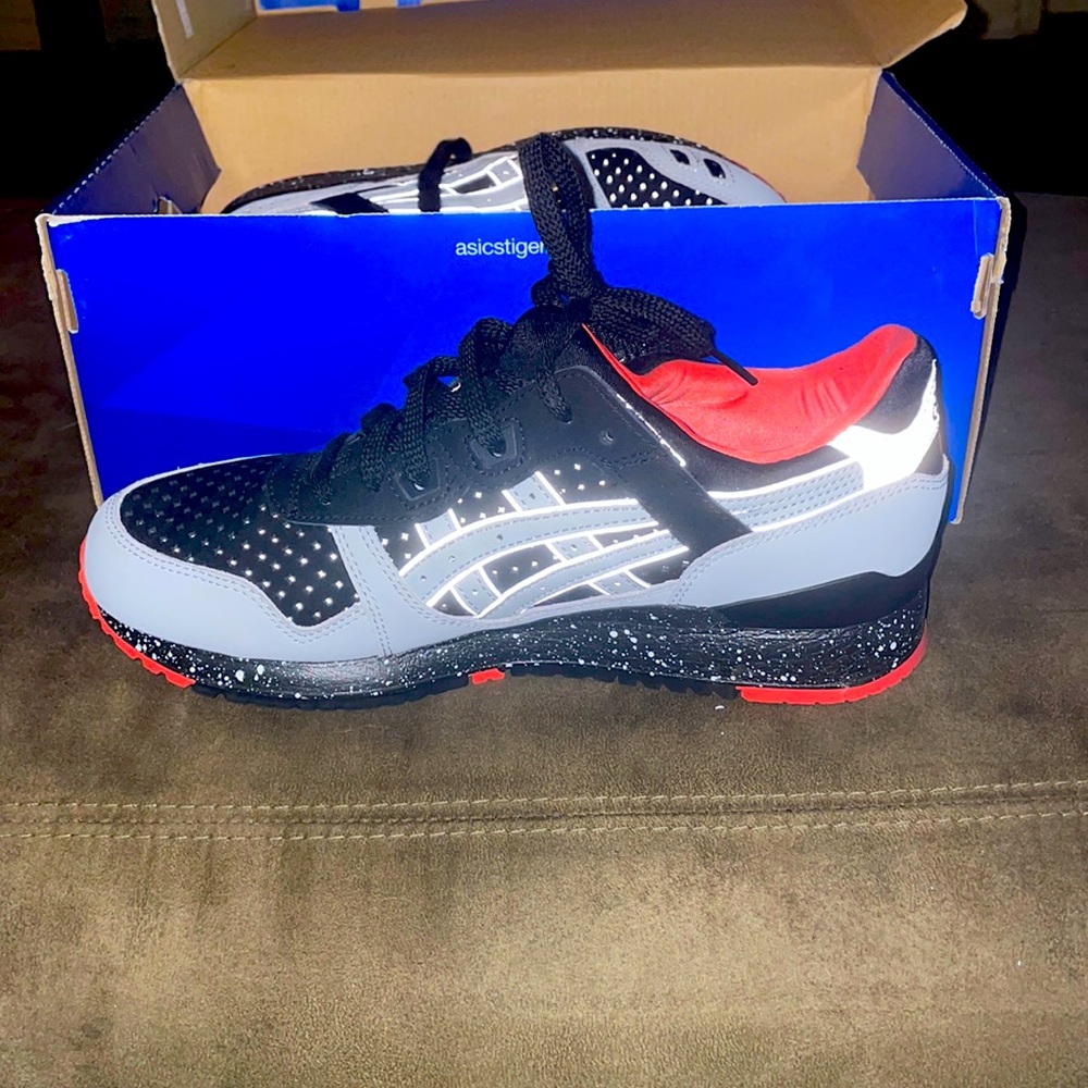 Brand new ASICS Gel lytes‼️
